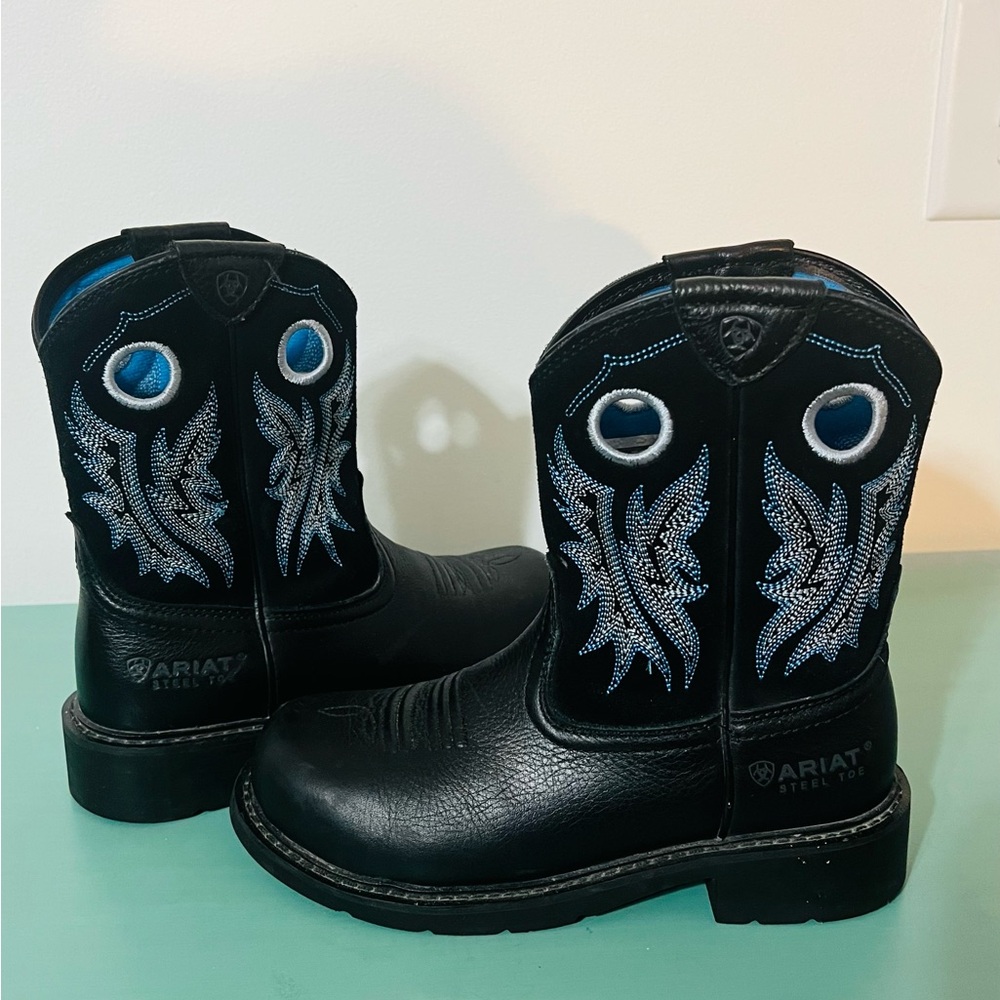 ARIAT Steel Toe Ankle Boots